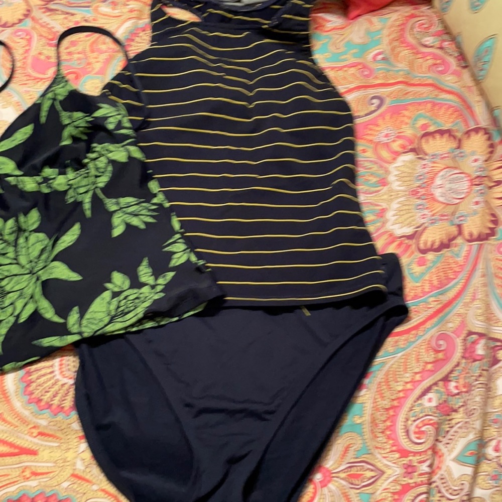 COPY - COPY - Nautical swimsuit. Excellent condition.